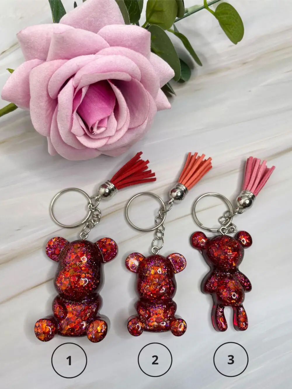 Porte clé en résine - idées cadeaux - boutique en ligne - Ourson rouges foncés - boutique idées cadeaux - boutique en ligne - création française et artisanale.