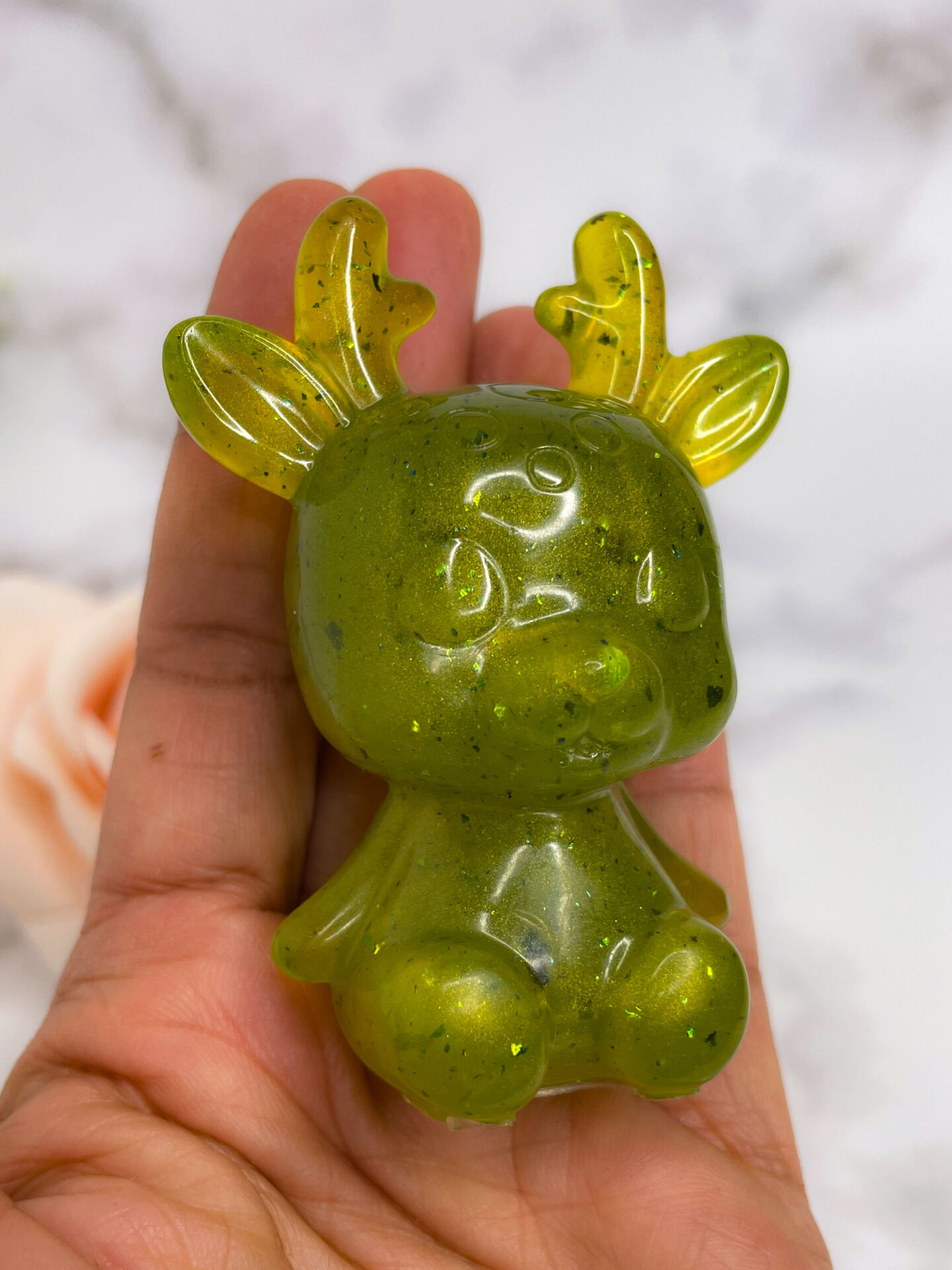 Figurine Cerf - vert clair - boutique idées cadeaux - boutique en ligne - création française et artisanale.