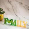 Mot décoratif - FAMILY - Vert doré paillette - Boutique en ligne d'idées cadeau et de décoration