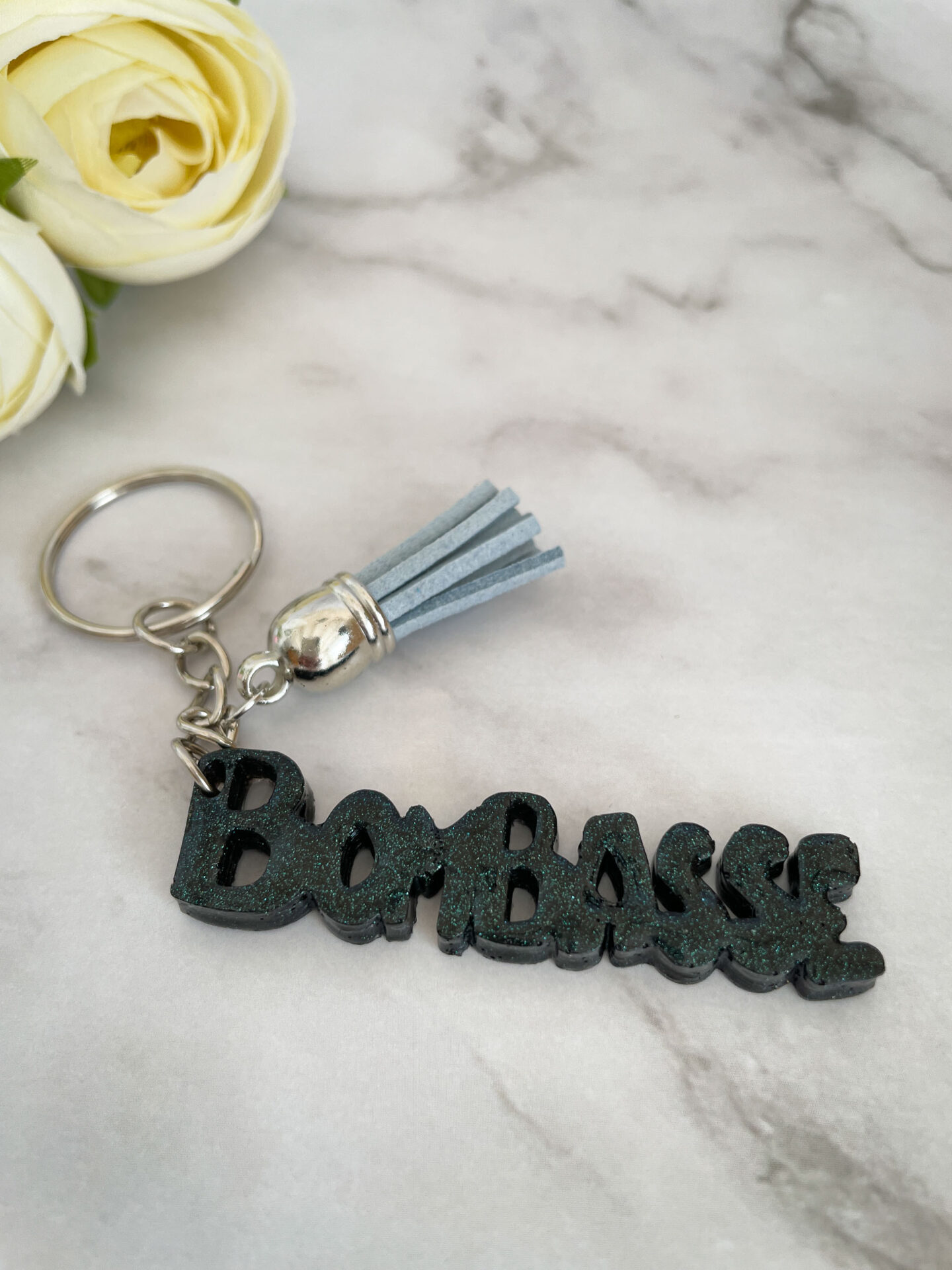 Porte clé mot - Bombasse noir caméléon - Boutique en ligne d'idées cadeau et de décoration