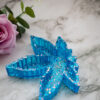 Cendrier feuille bleu paillette - Doré paillette - Boutique en ligne d'idées cadeau et de décoration - anniversaire - fêtes des mères - fêtes des pères - fêtes de fin d'année - idées cadeaux