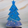 Décoration de Noël - Sapin de Noël à poser sur la table - Bleu mauve argenté - Boutique en ligne d'idées cadeaux et de décoration pour la fête des mères, la fêtes des pères ou pour un anniversaire enfant ou adulte, pour les fêtes de Noël ou pour tout autre occasion